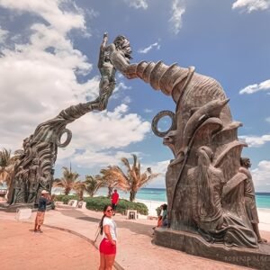 Playa del Carmen.
¡ Vive la magia y encanto de la Quinta Avenida! 
4 días con vuelos y desayuno.
Por persona.